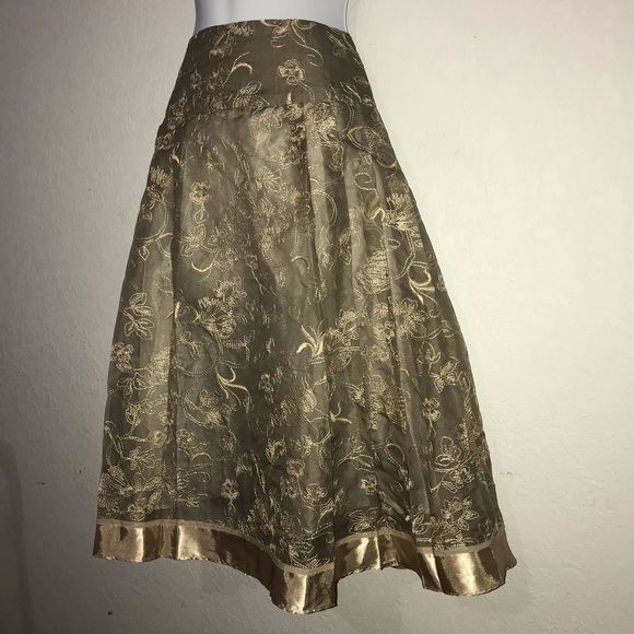 Coldwater Creek Embroidered Silk Satin Skirt PM - Picture 2 of 8